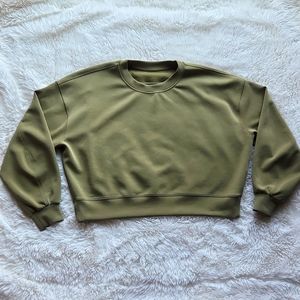 Lululemon Perfectly Oversized Cropped Crew Softstreme